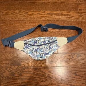 Black Iris Floral Belt Bag / Fanny Pack Blue Cream Cotton Zip Waist Bag